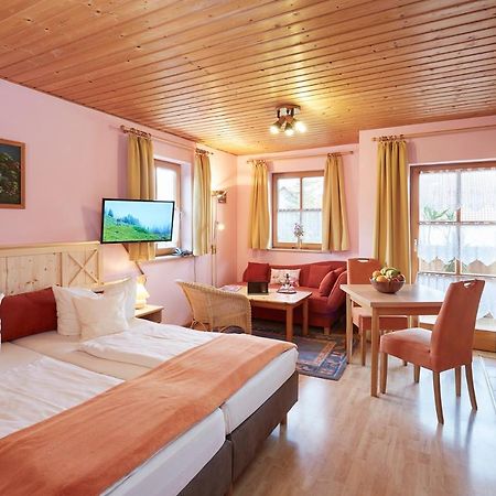Land- Und Aktivhotel Altmuehlaue Bad Rodach Exteriér fotografie